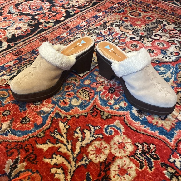 dani black clogs - Picture 2 of 8